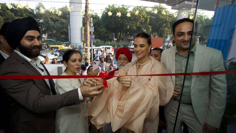 Limelight Diamonds launched their largest store in Delhi, inaugurated by Neha Dhupia